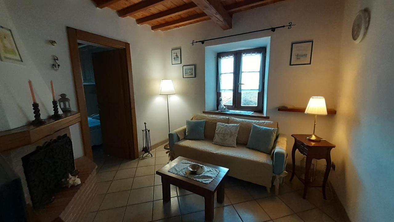 La Casina Rossa Villa Marciana Marina  Exteriör bild